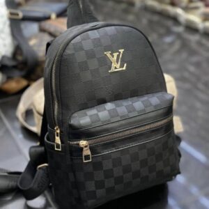 Женский рюкзак Louis Vuitton