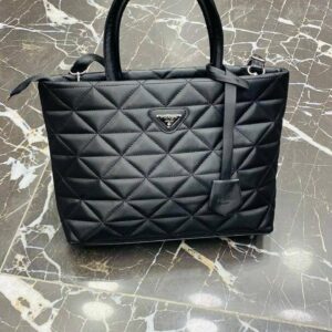 Женская сумка Prada